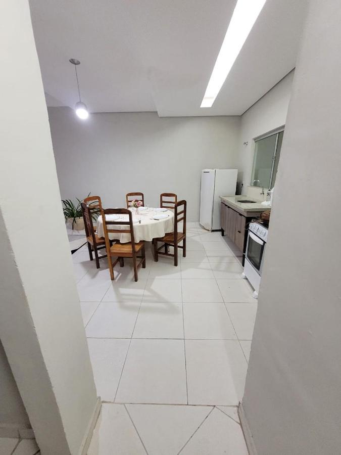 Sobrado 6 Amplo E Confortavel Em Condominio Корумба Экстерьер фото